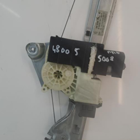 Leve vitre electrique arriere droit PEUGEOT 5008 1