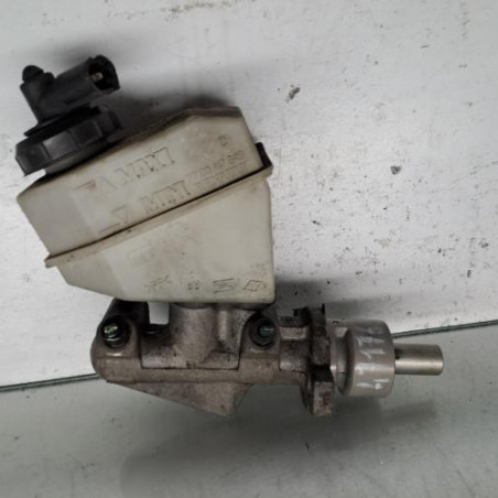 Maitre cylindre (freinage) RENAULT KANGOO 1
