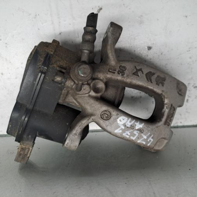 Etrier arriere droit (freinage) PEUGEOT 208 2