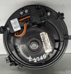 Ventilateur chauffage VOLKSWAGEN GOLF 7 Photo n°4