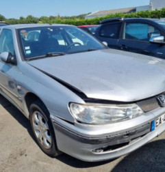 Bloc ABS (freins anti-blocage) PEUGEOT 406 Photo n°8