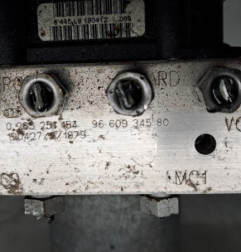 Bloc ABS (freins anti-blocage) CITROEN C4 PICASSO 1 Photo n°4