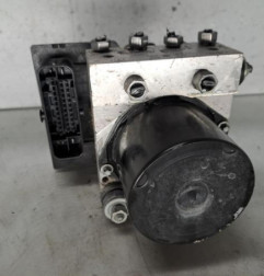 Bloc ABS (freins anti-blocage) AUDI A1 1 Photo n°1