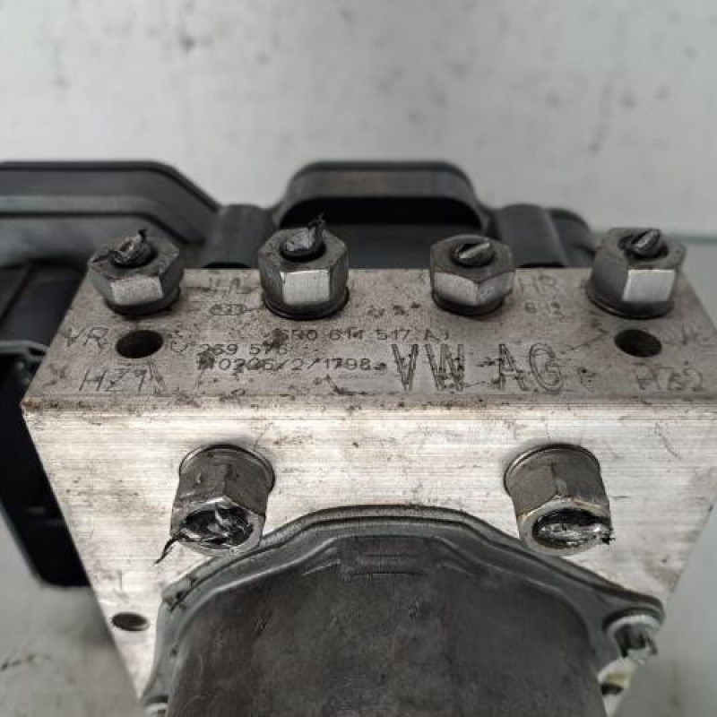 Bloc ABS (freins anti-blocage) VOLKSWAGEN POLO 5