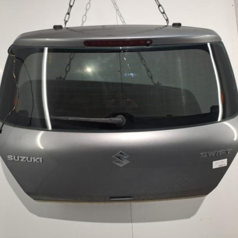 Malle/Hayon arriere SUZUKI SWIFT 3