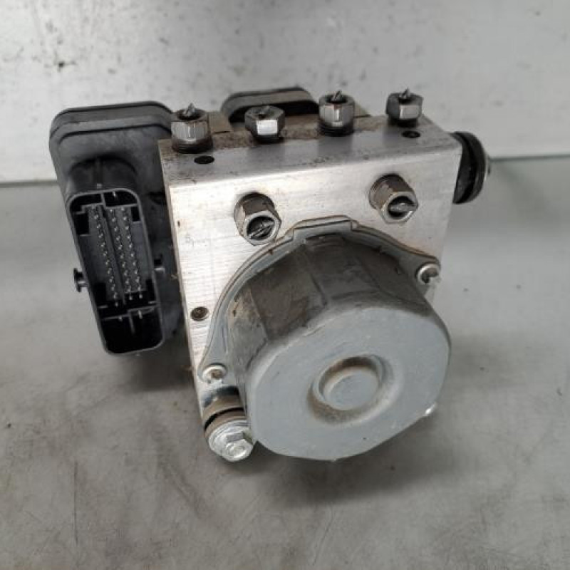 Bloc ABS (freins anti-blocage) RENAULT CLIO 4