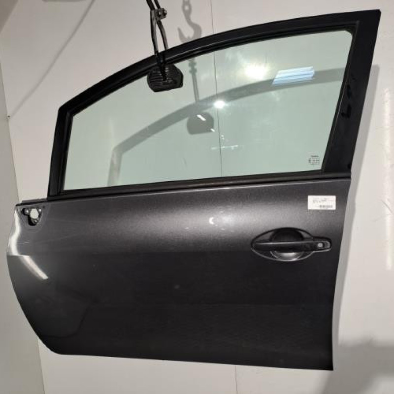 Porte avant gauche TOYOTA AURIS 1