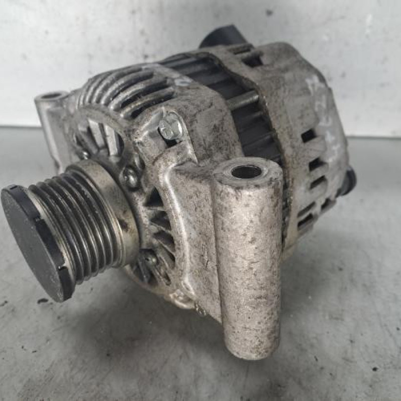 Alternateur PEUGEOT 2008 1