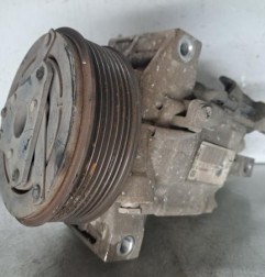 Compresseur clim DACIA SANDERO 2 Photo n°1