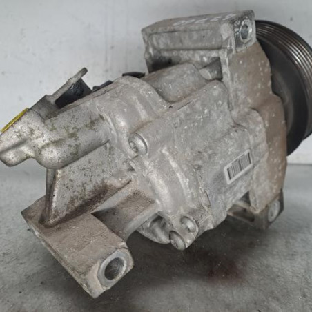 Compresseur clim DACIA SANDERO 2