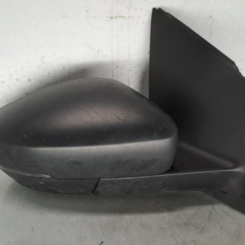 Retroviseur droit VOLKSWAGEN POLO 5
