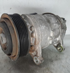 Compresseur clim BMW SERIE 1 F20 Photo n°1