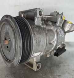 Compresseur clim PEUGEOT 208 1 Photo n°1