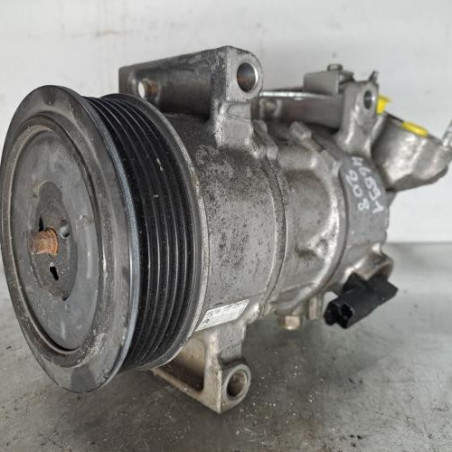 Compresseur clim PEUGEOT 208 1 Photo n°1