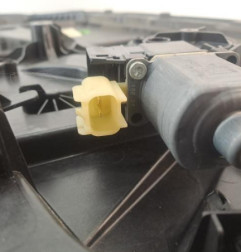 Leve vitre electrique avant droit FORD FIESTA 6 Photo n°4