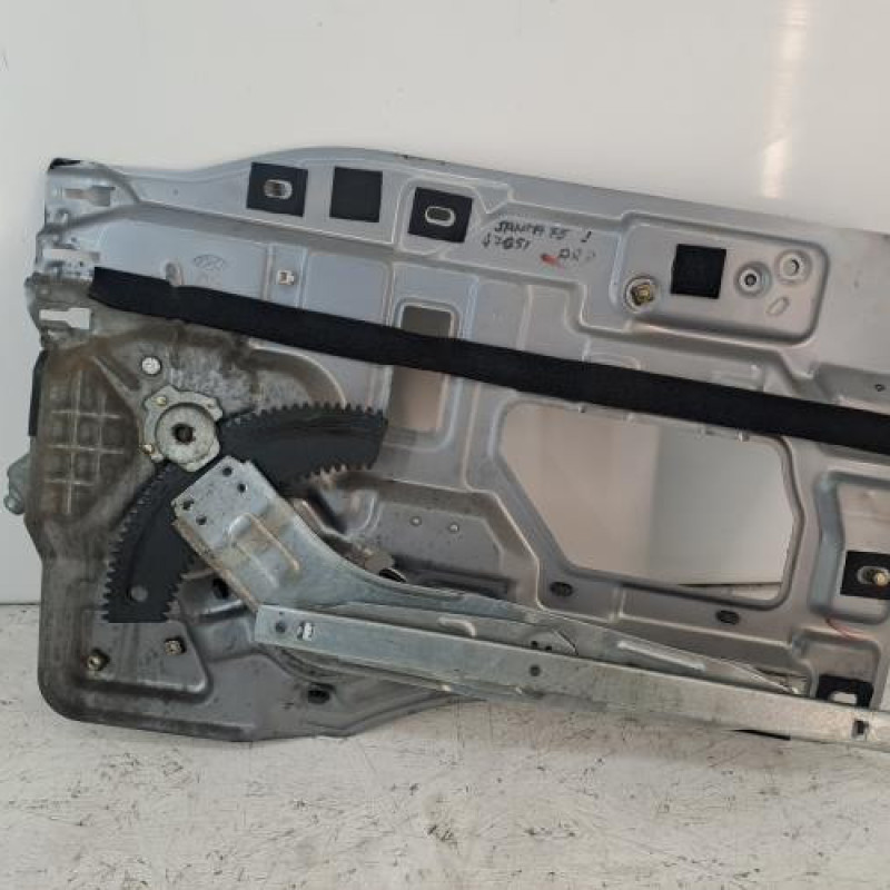 Leve vitre electrique arriere droit HYUNDAI SANTA FE 1