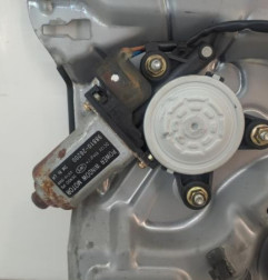 Leve vitre electrique arriere gauche HYUNDAI SANTA FE 1 Photo n°3