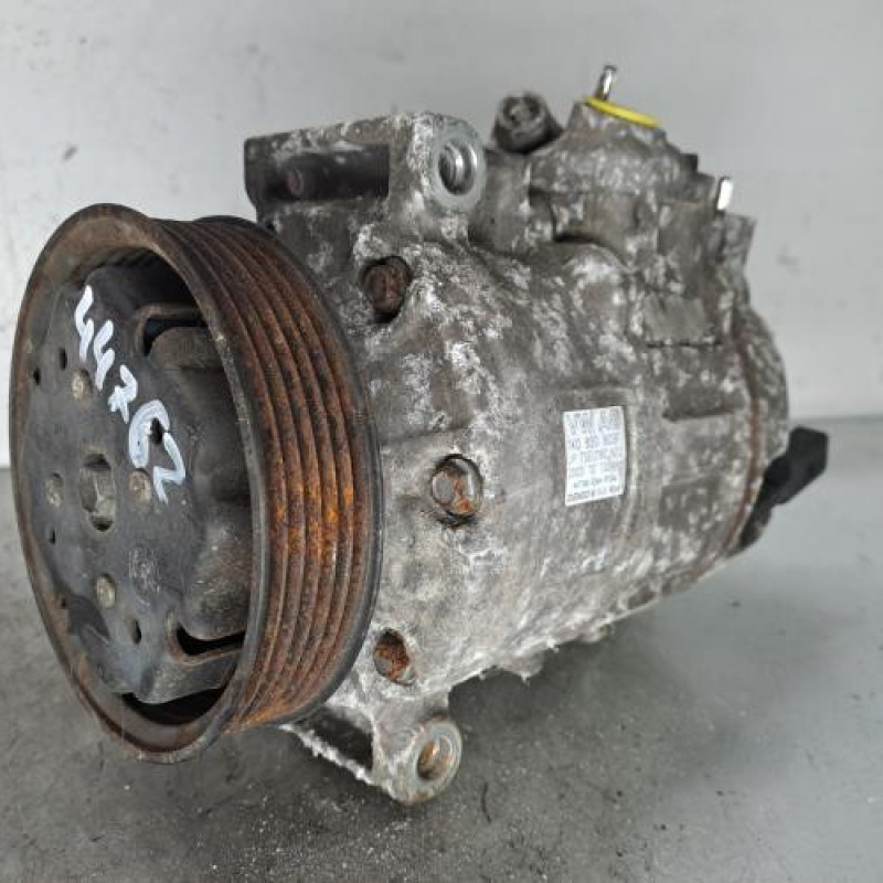 Compresseur clim VOLKSWAGEN GOLF 5