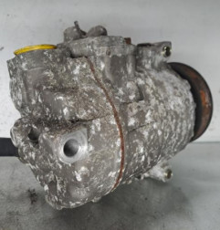 Compresseur clim VOLKSWAGEN GOLF 5