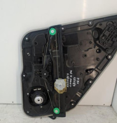 Leve vitre electrique arriere gauche MERCEDES CLASSE A 176 Photo n°4