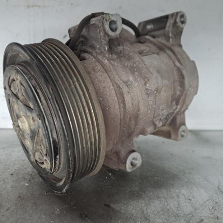 Compresseur clim TOYOTA HILUX 4 Photo n°1