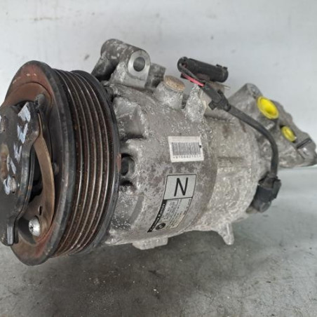 Compresseur clim BMW SERIE 1 E87 Photo n°1