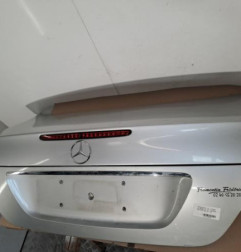 Malle/Hayon arriere MERCEDES CLASSE E 211