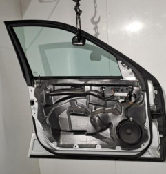 Porte avant gauche MERCEDES CLASSE E 211 Photo n°3