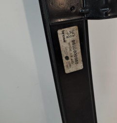 Leve vitre electrique avant gauche PEUGEOT 407 Photo n°3