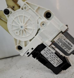 Leve vitre electrique avant gauche PEUGEOT 407 Photo n°4