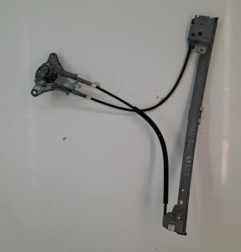 Leve vitre mecanique avant gauche PEUGEOT 106 Photo n°1