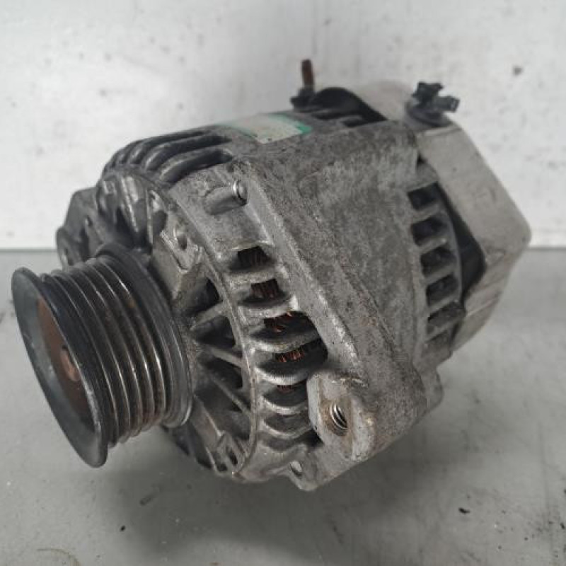 Alternateur DAIHATSU CUORE 3