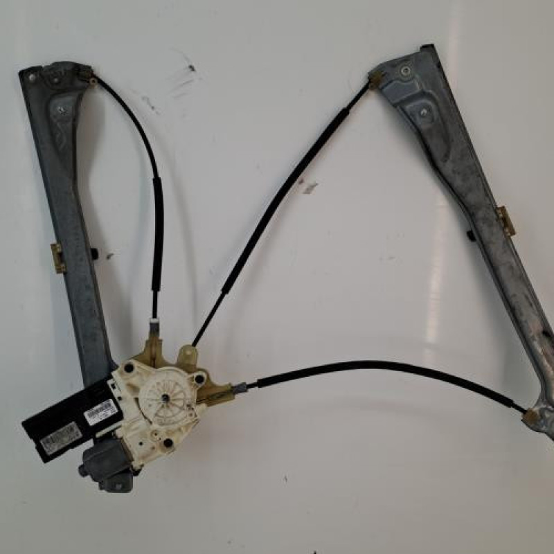 Leve vitre electrique avant gauche RENAULT LAGUNA 3