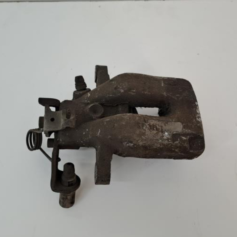 Etrier arriere droit (freinage) PEUGEOT 2008 1