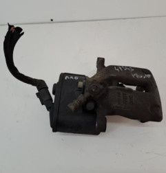 Etrier arriere droit (freinage) VOLKSWAGEN PASSAT 5 Photo n°1