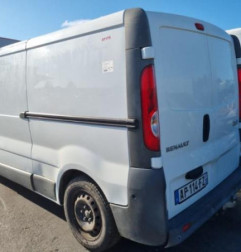 Poignee interieur porte laterale droite RENAULT TRAFIC 2 Photo n°4