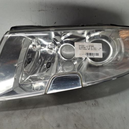 Optique avant principal gauche (feux)(phare) SKODA SUPERB 1 Photo n°1
