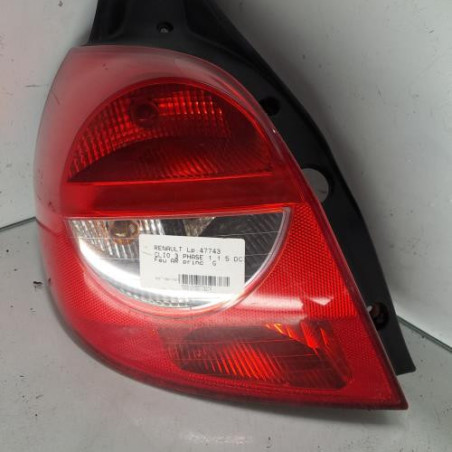 Feu arriere principal gauche (feux) RENAULT CLIO 3 Photo n°1