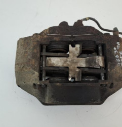 Etrier avant droit (freinage) TOYOTA HILUX 4 Photo n°1