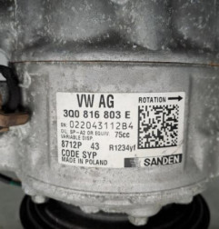 Compresseur clim AUDI A1 2 Photo n°3