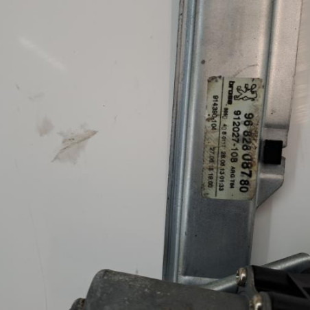 Leve vitre electrique arriere gauche PEUGEOT 3008 1