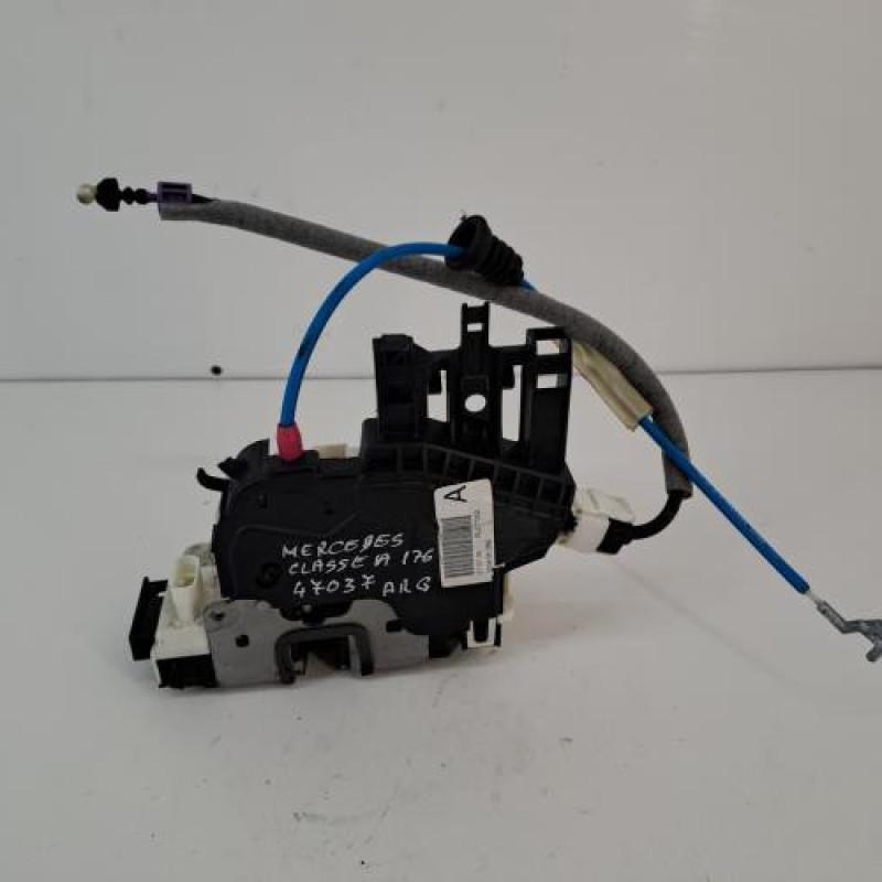 Serrure arriere gauche MERCEDES CLASSE A 176