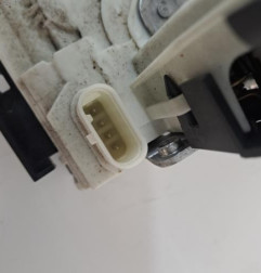 Serrure arriere gauche MERCEDES CLASSE A 176 Photo n°5