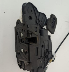 Serrure avant gauche VOLKSWAGEN JETTA 4 Photo n°4