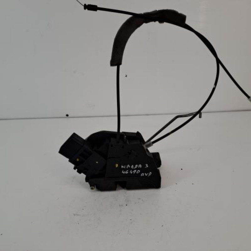 Serrure avant droit MAZDA 3 1