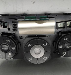 Commande chauffage TOYOTA RAV4 3 Photo n°1