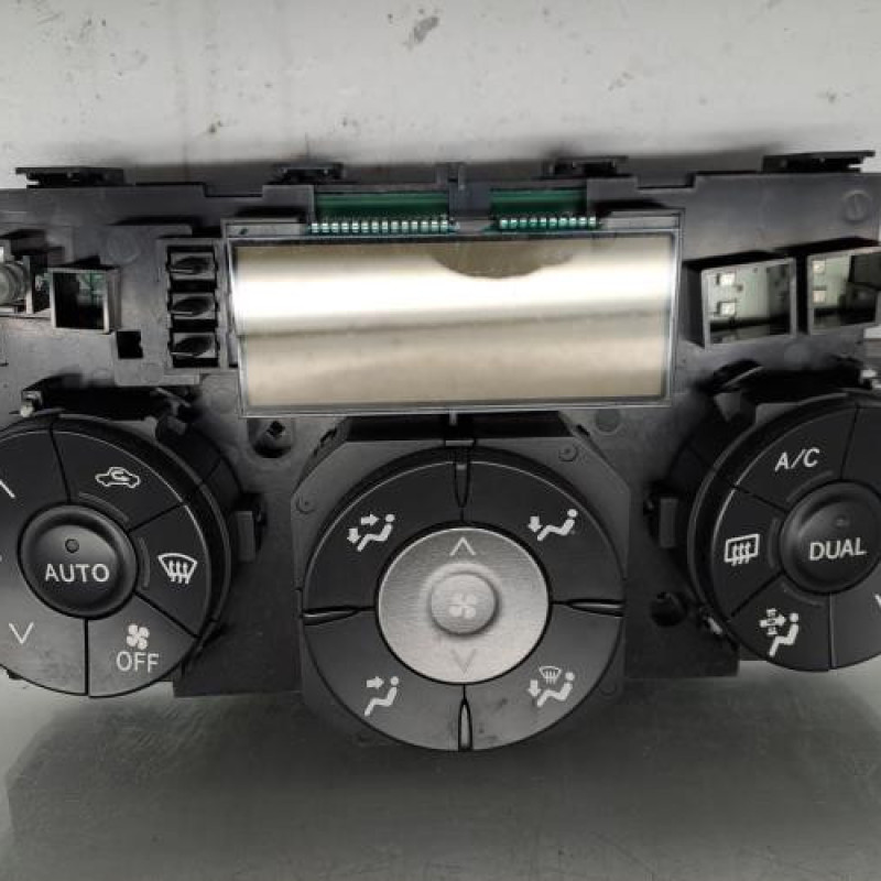 Commande chauffage TOYOTA RAV4 3