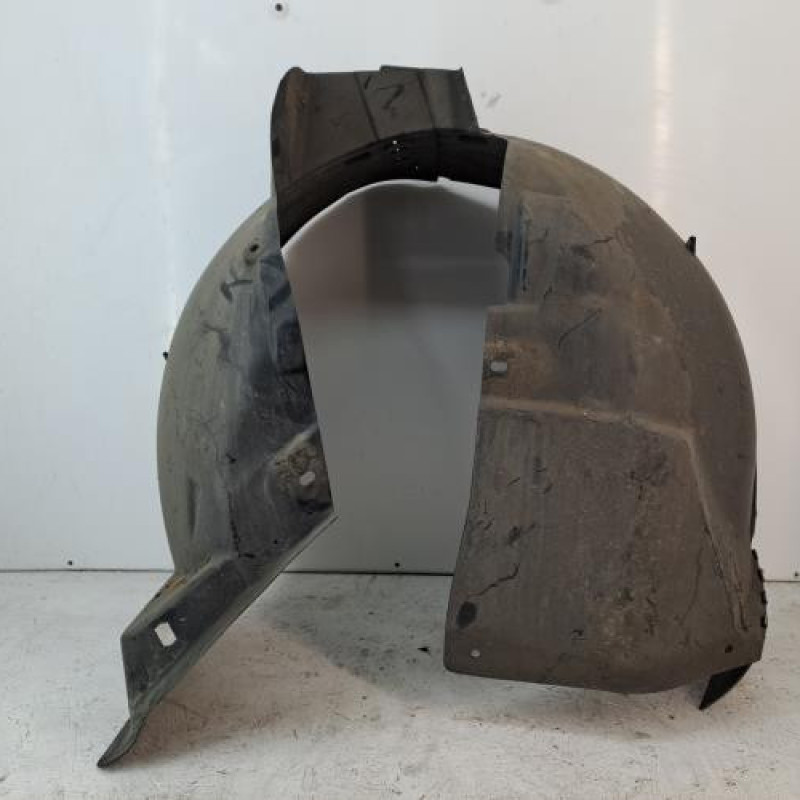 Pare boue avant gauche OPEL ASTRA J