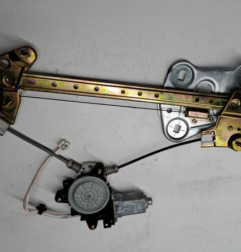 Leve vitre electrique avant gauche TOYOTA MR3