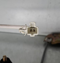 Leve vitre electrique avant gauche TOYOTA MR3 Photo n°5